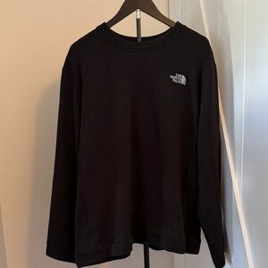 The North Face Black Men's Crewneck Sweatshirt/sweater with Chest Logo